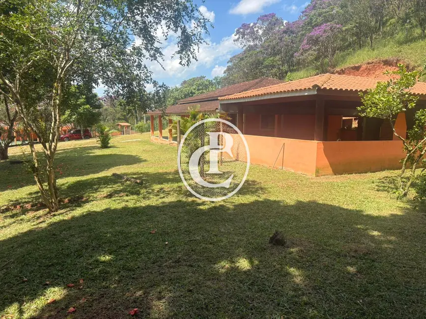 Chácara com 3 quartos à venda, 100m2 em Sao Jose Dos Campos - SP - imagem 4 Foto 4 de Chácara com 3 quartos à venda, 100m2 em Sao Jose Dos Campos - SP