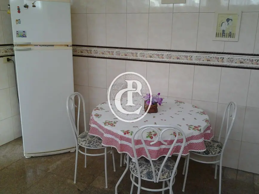 Foto 2 de Casa com 4 quartos à venda, 700m2 em Sao Jose Dos Campos - SP
