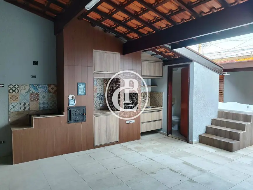 Foto 1 de Sobrado com 2 quartos à venda, 90m2 em Sao Jose Dos Campos - SP