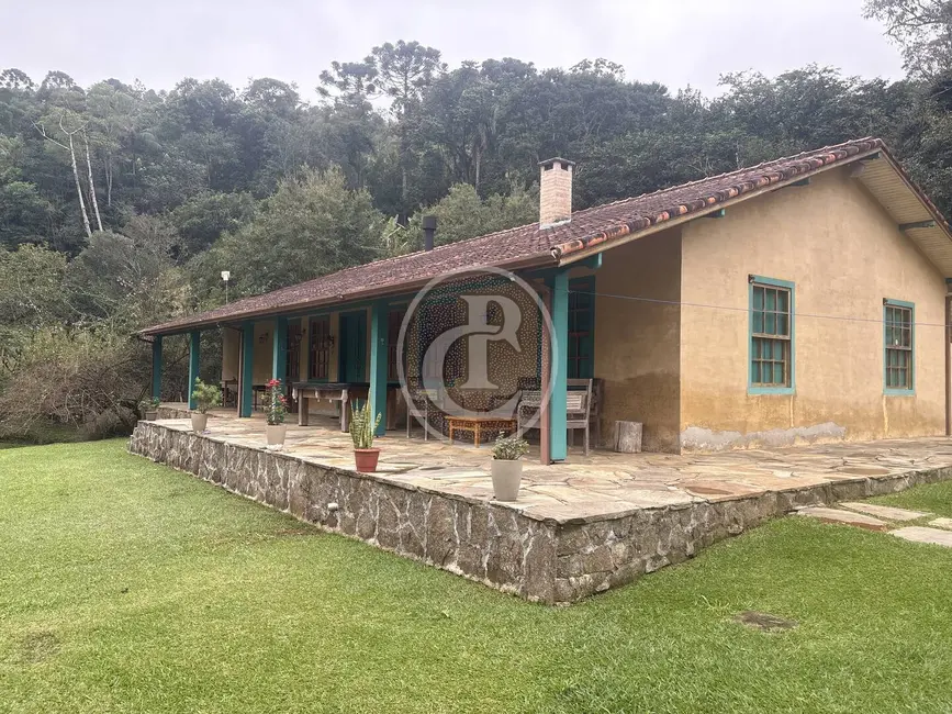 Sítio / Rancho com 5 quartos à venda, 100m2 em Sao Jose Dos Campos - SP - imagem 1 Foto 1 de Sítio / Rancho com 5 quartos à venda, 100m2 em Sao Jose Dos Campos - SP