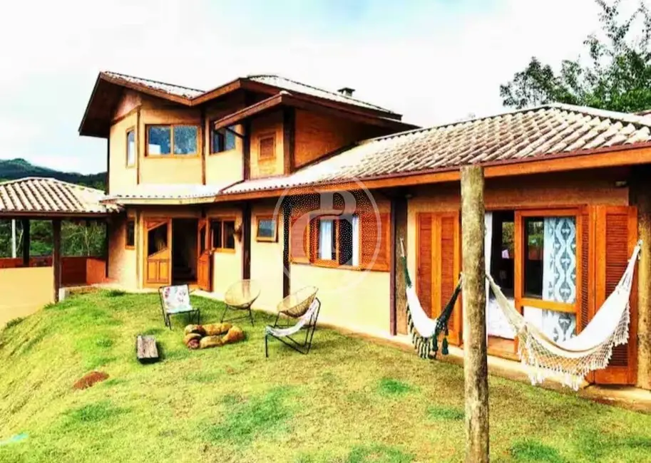 Foto 1 de Casa com 3 quartos à venda, 100m2 em Sao Jose Dos Campos - SP