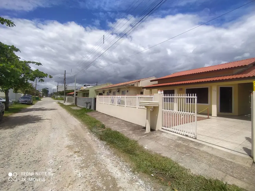 Foto 3 de Casa com 4 quartos à venda, 360m2 em Itapoa - SC
