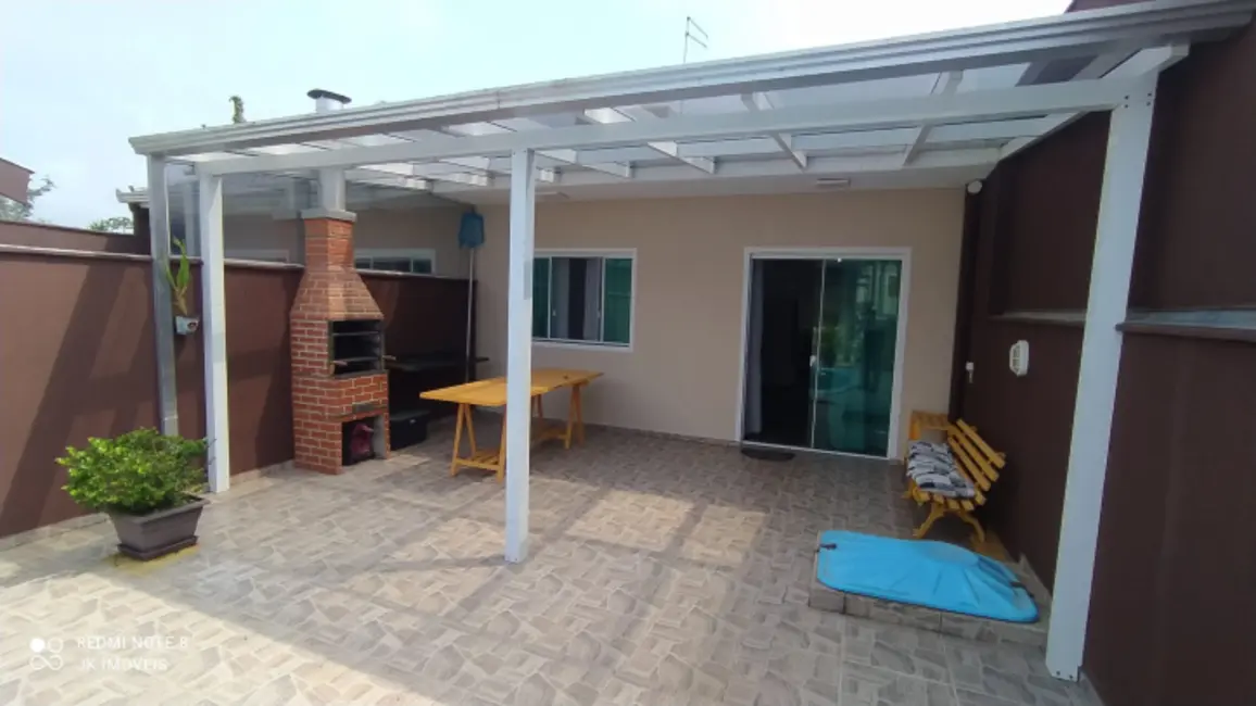 Foto 4 de Casa com 2 quartos à venda e para alugar, 70m2 em Itapoa - SC