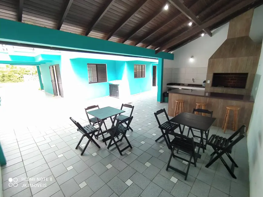 Foto 8 de Sobrado com 4 quartos à venda e para alugar, 232m2 em Itapoa - SC