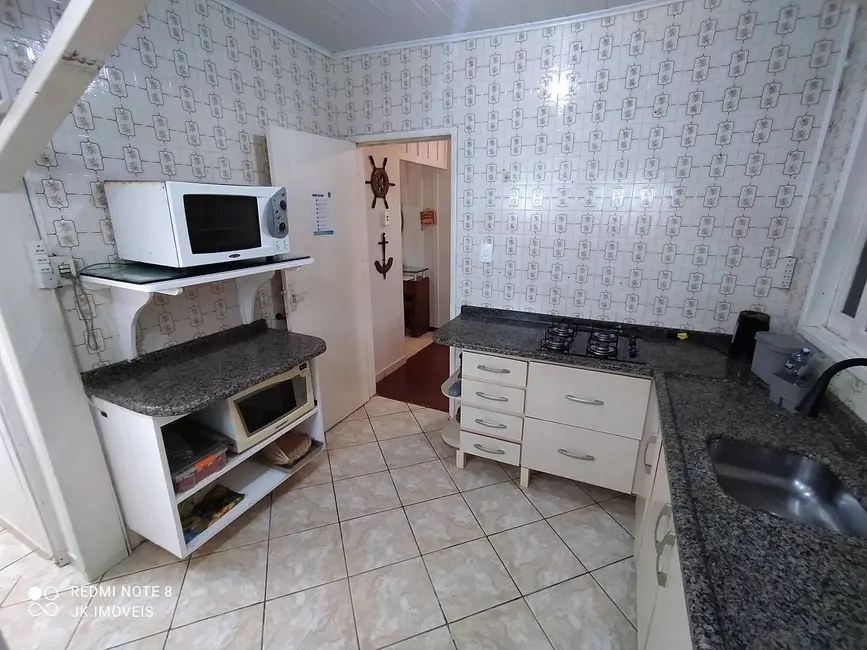 Foto 9 de Casa com 5 quartos à venda e para alugar, 110m2 em Itapoa - SC