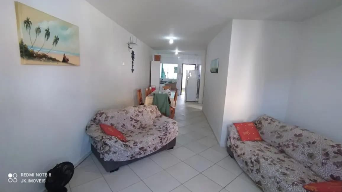 Casa com 2 quartos à venda e para alugar, 76m2 em Itapema do Norte, Itapoa - SC - imagem 6 Foto 6 de Casa com 2 quartos à venda e para alugar, 76m2 em Itapema do Norte, Itapoa - SC