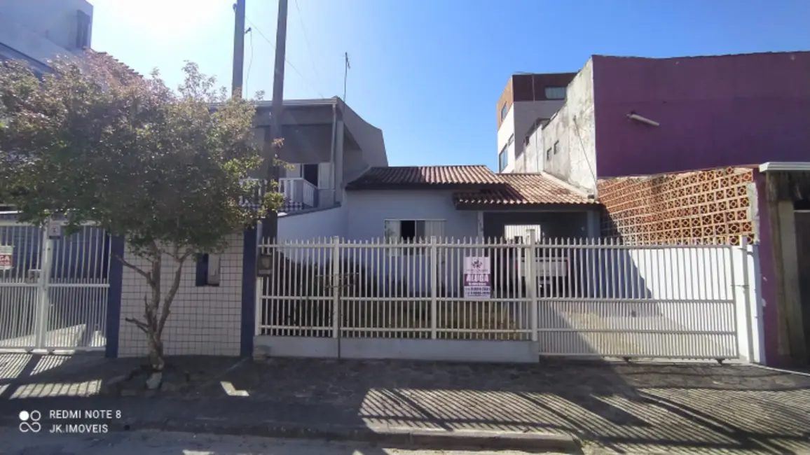 Casa com 2 quartos à venda e para alugar, 76m2 em Itapema do Norte, Itapoa - SC - imagem 1 Foto 1 de Casa com 2 quartos à venda e para alugar, 76m2 em Itapema do Norte, Itapoa - SC