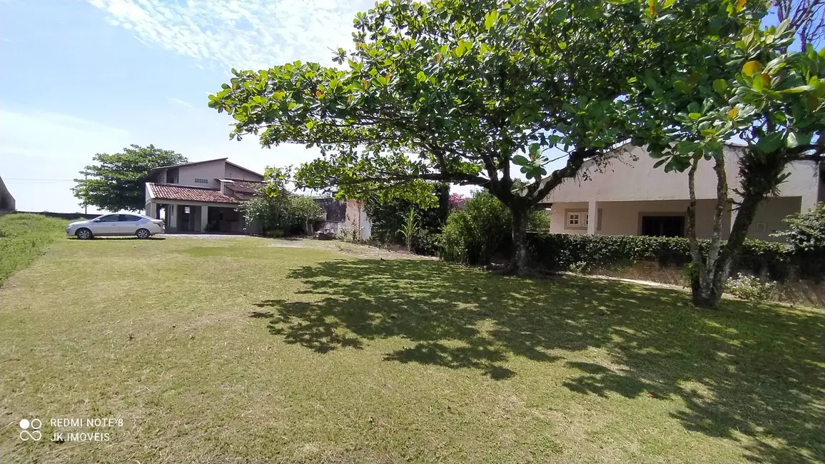 Foto 5 de Sobrado com 5 quartos à venda e para alugar, 269m2 em Itapoa - SC