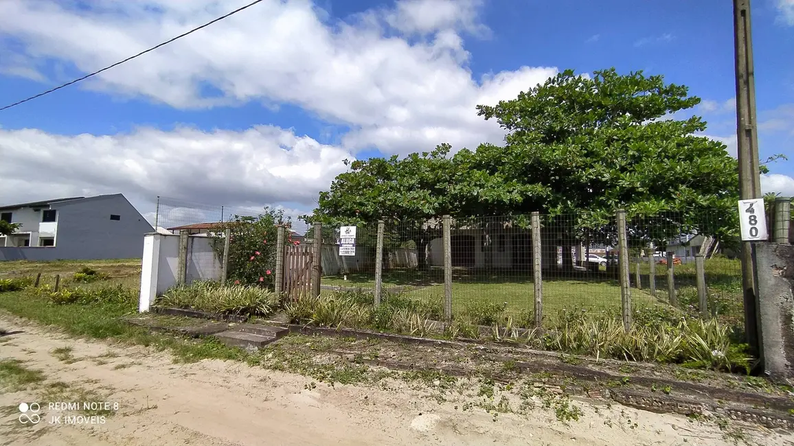 Foto 8 de Sobrado com 5 quartos à venda e para alugar, 269m2 em Itapoa - SC