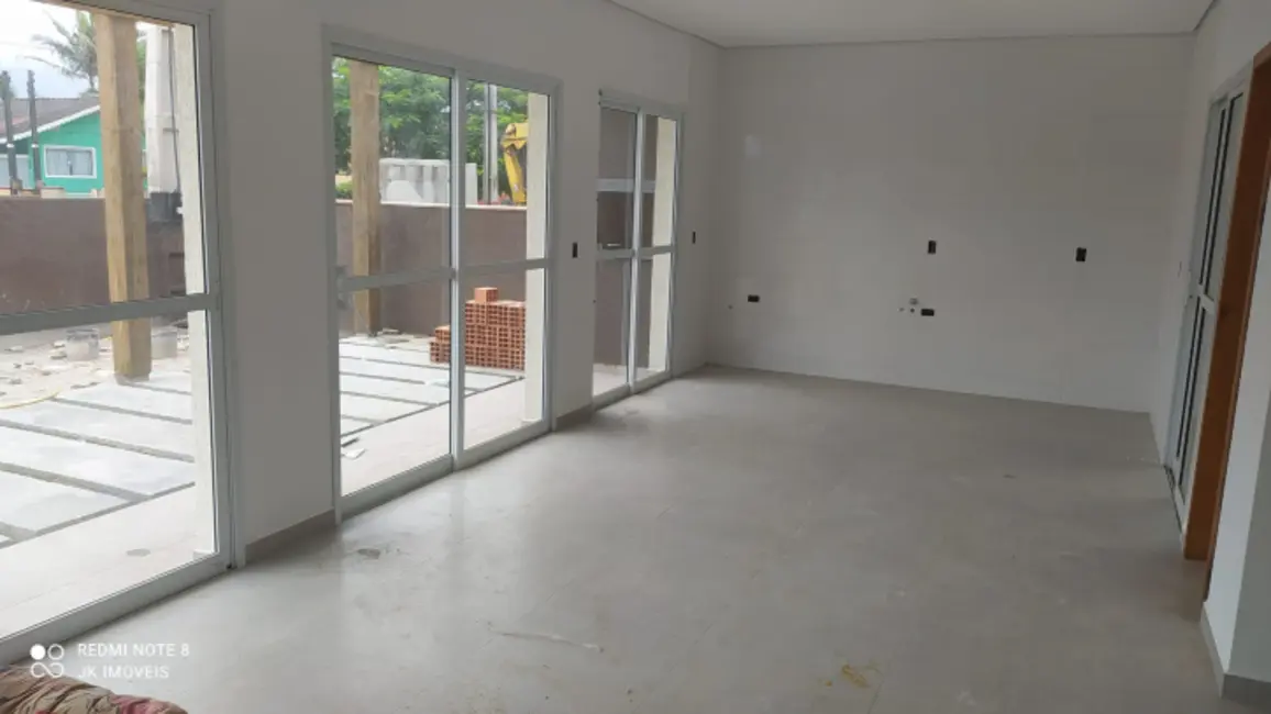 Foto 9 de Sobrado com 3 quartos à venda, 98m2 em Itapoa - SC