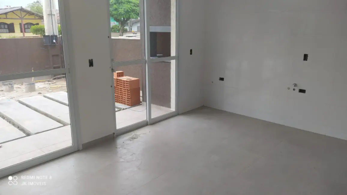 Foto 7 de Sobrado com 3 quartos à venda, 98m2 em Itapoa - SC