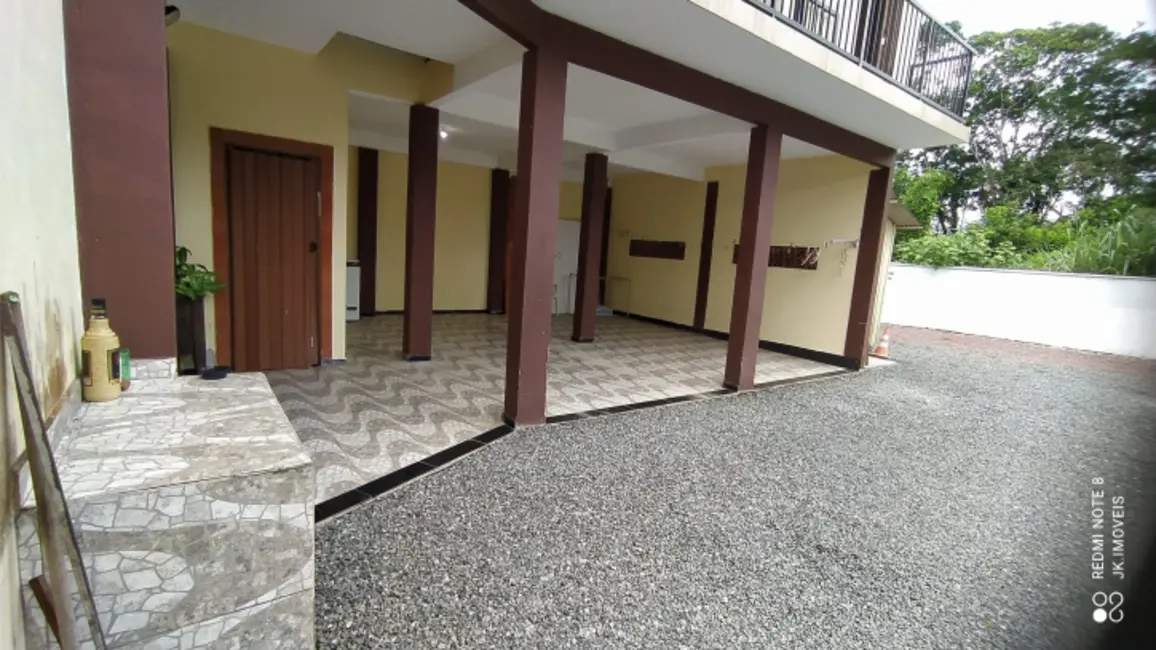 Foto 4 de Sobrado com 5 quartos à venda, 238m2 em Itapoa - SC