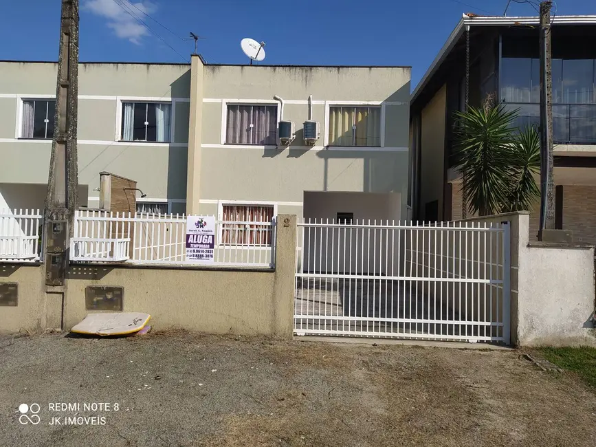 Foto 3 de Sobrado com 3 quartos à venda e para alugar, 98m2 em Itapoa - SC