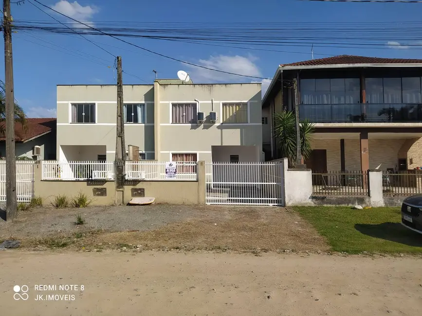 Foto 1 de Sobrado com 3 quartos à venda e para alugar, 98m2 em Itapoa - SC