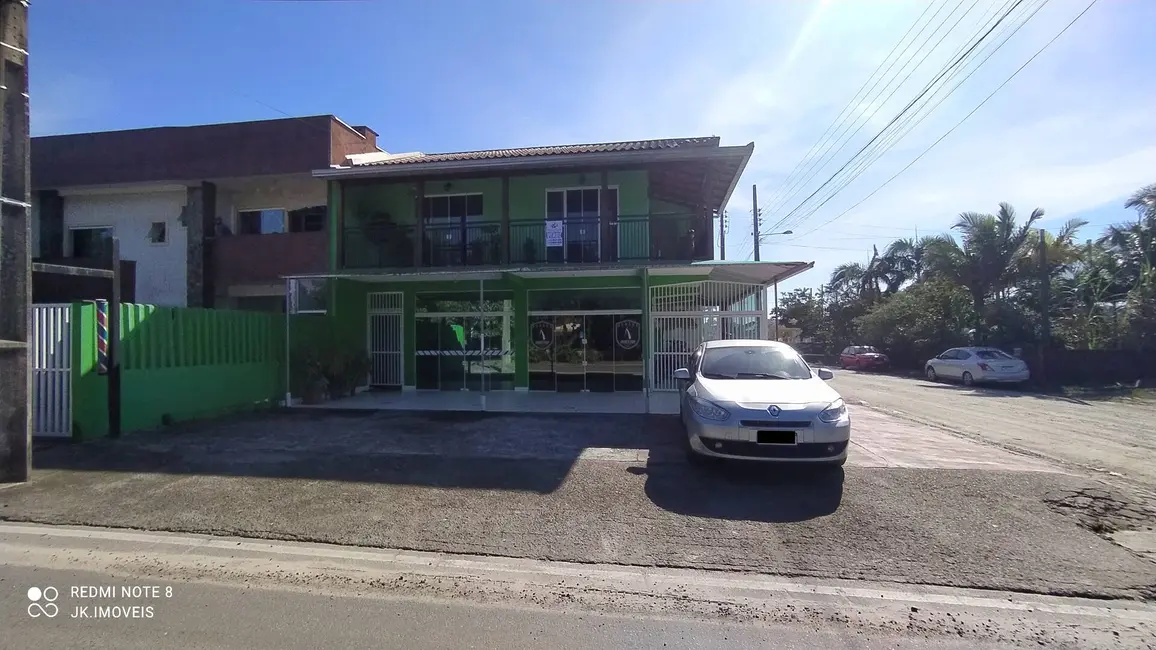 Sobrado com 2 quartos à venda, 172m2 em Itapoa - SC - imagem 2 Foto 2 de Sobrado com 2 quartos à venda, 172m2 em Itapoa - SC