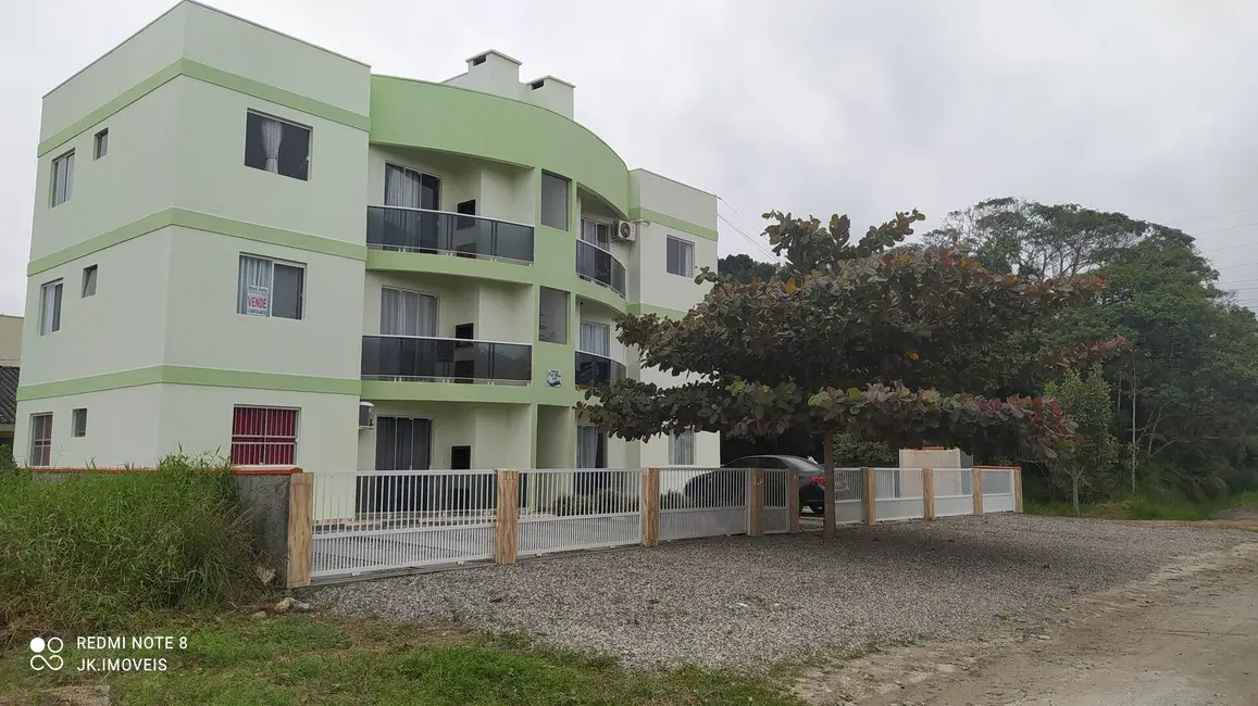 Foto 1 de Apartamento com 2 quartos à venda, 61m2 em Itapoa - SC