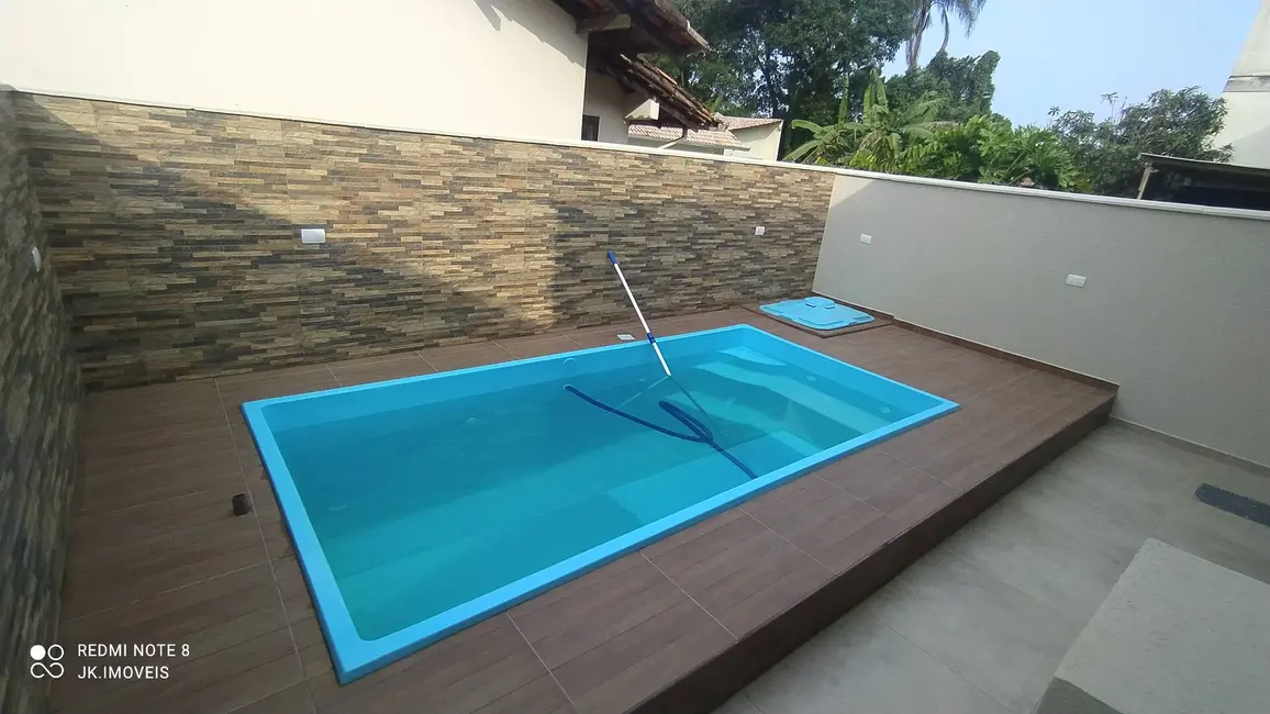 Foto 2 de Casa com 3 quartos à venda, 79m2 em Itapoa - SC