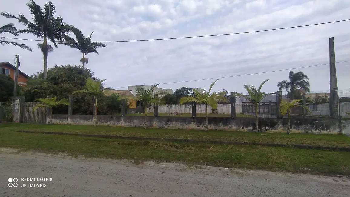 Foto 6 de Terreno / Lote à venda, 768m2 em Itapoa - SC