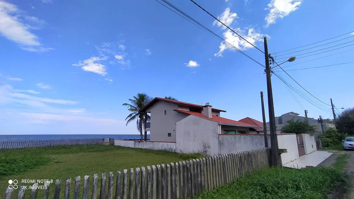Foto 4 de Sobrado com 4 quartos à venda, 165m2 em Itapema do Norte, Itapoa - SC