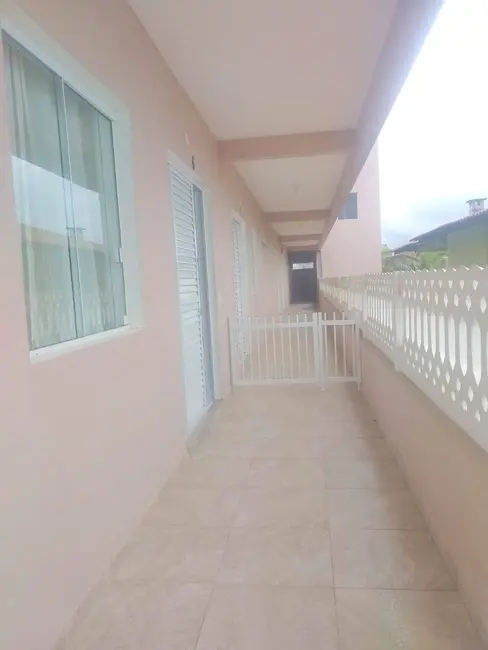 Foto 2 de Apartamento com 1 quarto para alugar, 47m2 em Itapoa - SC