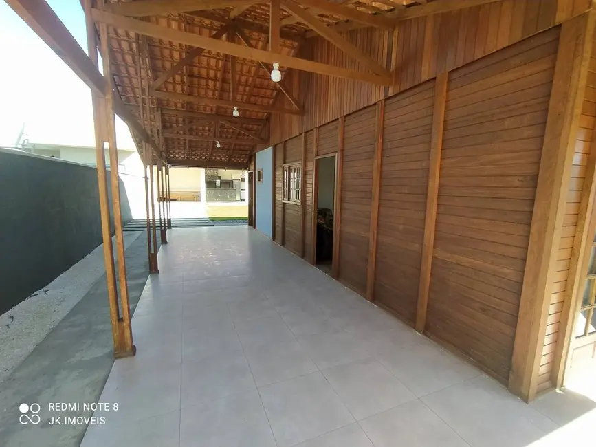 Foto 7 de Casa com 3 quartos à venda e para alugar, 150m2 em Itapoa - SC