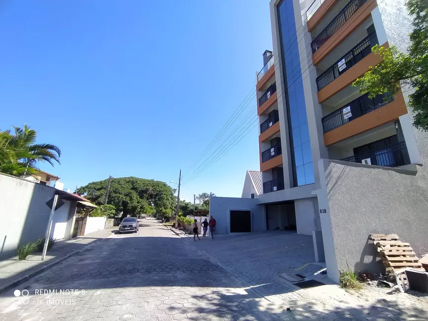 Foto 3 de Casa com 3 quartos à venda, 182m2 em Itapoa - SC