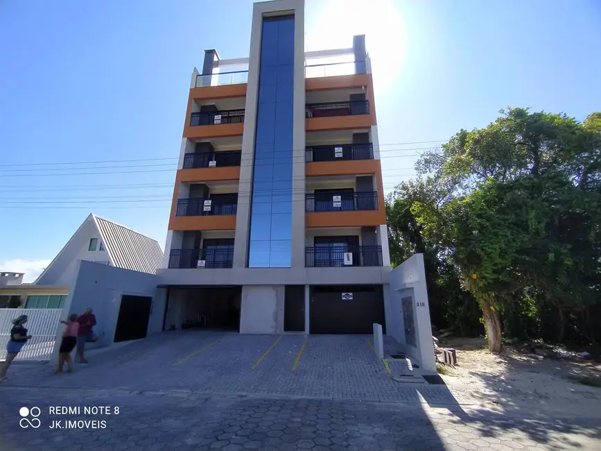 Foto 4 de Casa com 3 quartos à venda, 182m2 em Itapoa - SC