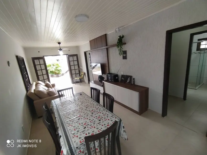 Foto 8 de Casa com 3 quartos à venda e para alugar, 168m2 em Itapoa - SC