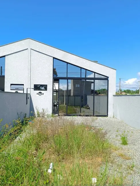 Foto 2 de Casa com 3 quartos à venda, 90m2 em Itapoa - SC