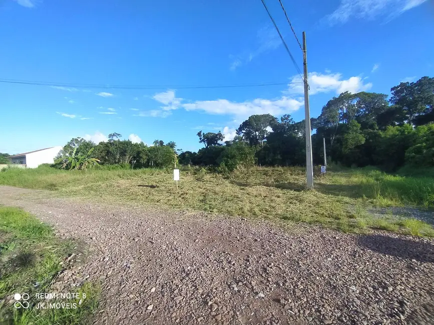 Foto 2 de Terreno / Lote à venda, 180m2 em Itapoa - SC
