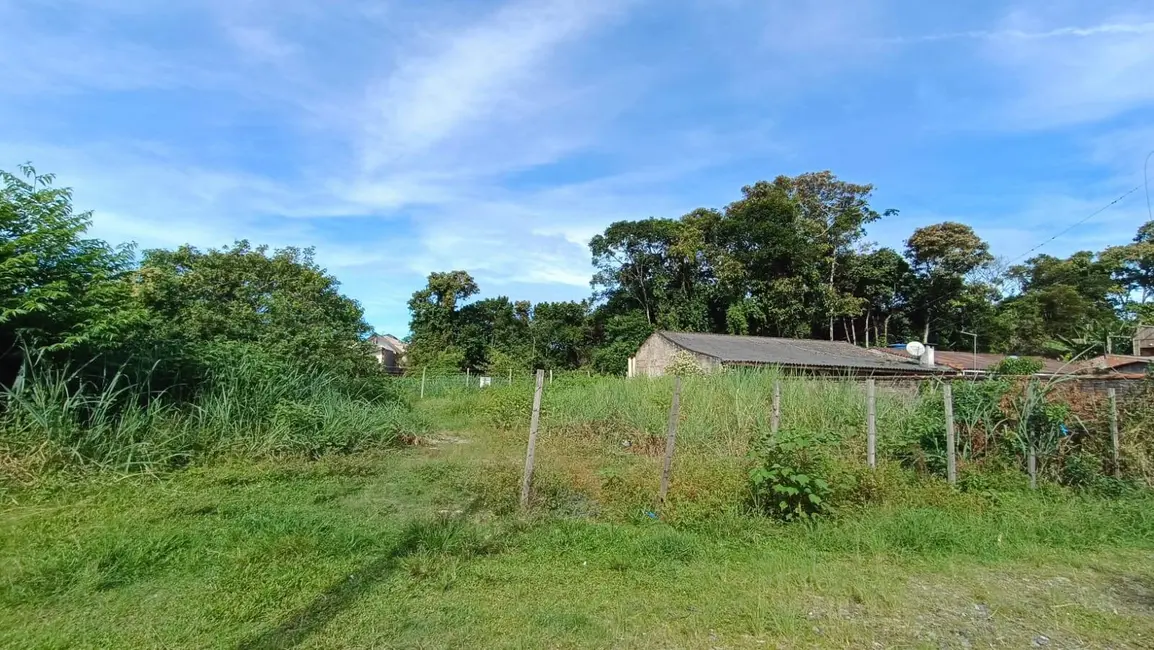 Foto 1 de Terreno / Lote à venda, 469m2 em Itapoa - SC