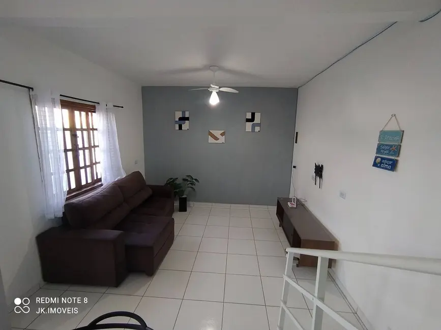 Foto 9 de Sobrado com 7 quartos à venda, 229m2 em Itapoa - SC