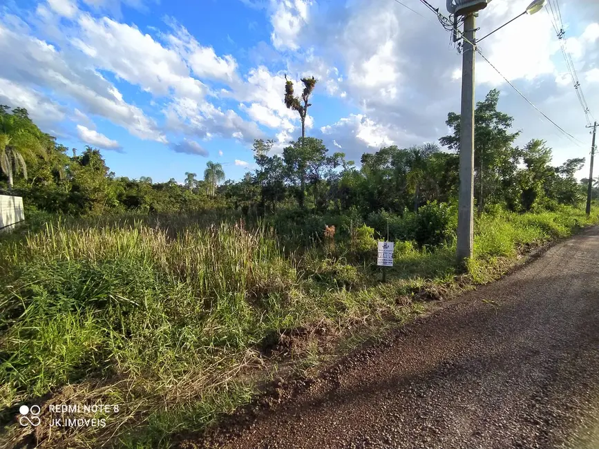 Foto 1 de Terreno / Lote à venda, 180m2 em Itapoa - SC