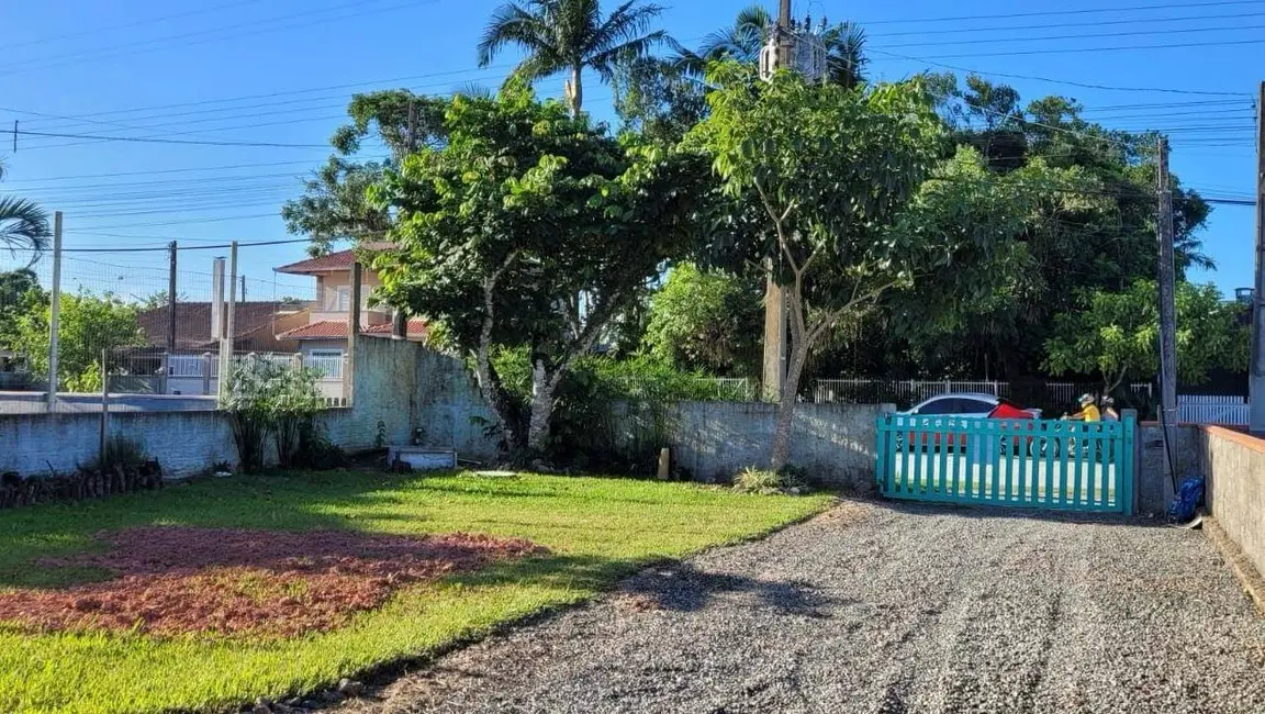 Foto 3 de Casa com 2 quartos à venda, 79m2 em Itapema do Norte, Itapoa - SC