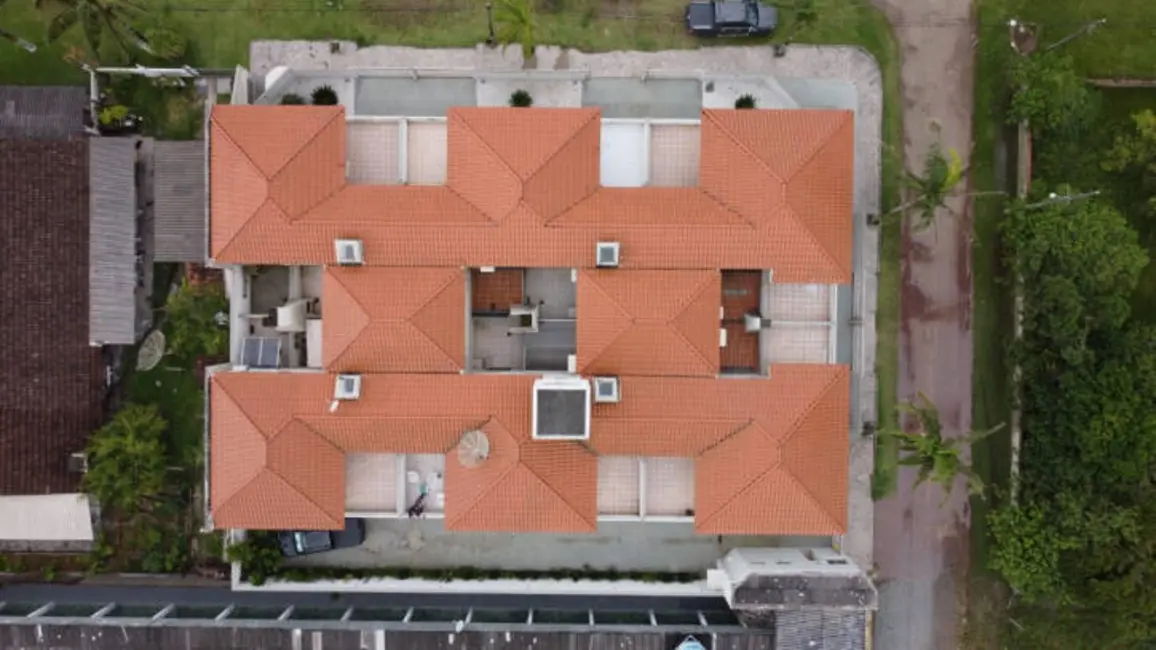 Foto 5 de Casa com 3 quartos à venda, 108m2 em Itapoa - SC