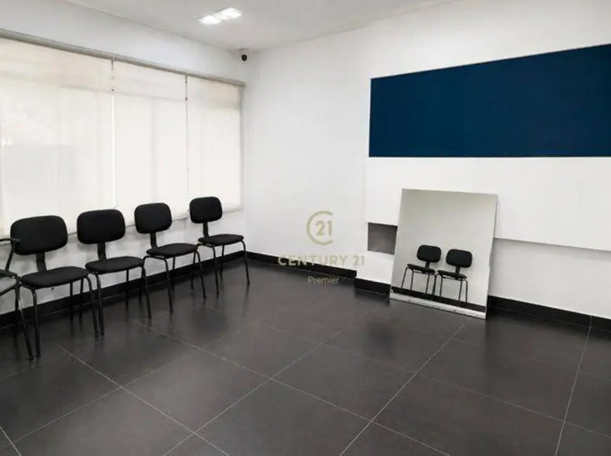 Casa com 3 quartos à venda, 150m2 em Sao Bernardo Do Campo - SP - imagem 3 Foto 3 de Casa com 3 quartos à venda, 150m2 em Sao Bernardo Do Campo - SP