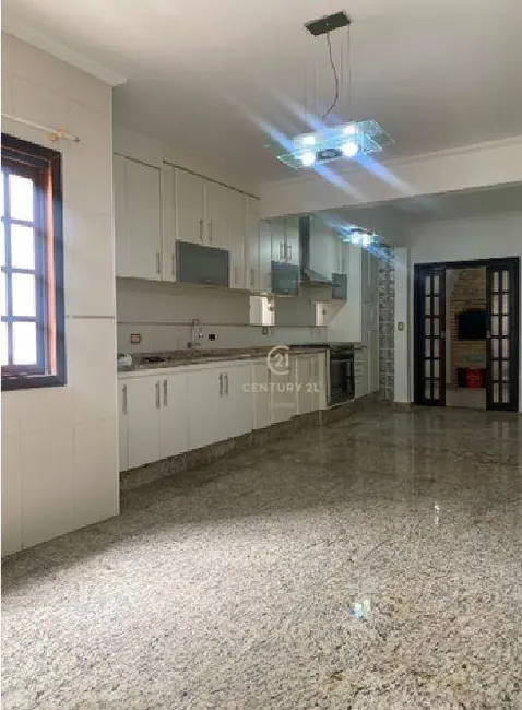 Casa com 3 quartos à venda, 200m2 em Sao Bernardo Do Campo - SP - imagem 2 Foto 2 de Casa com 3 quartos à venda, 200m2 em Sao Bernardo Do Campo - SP