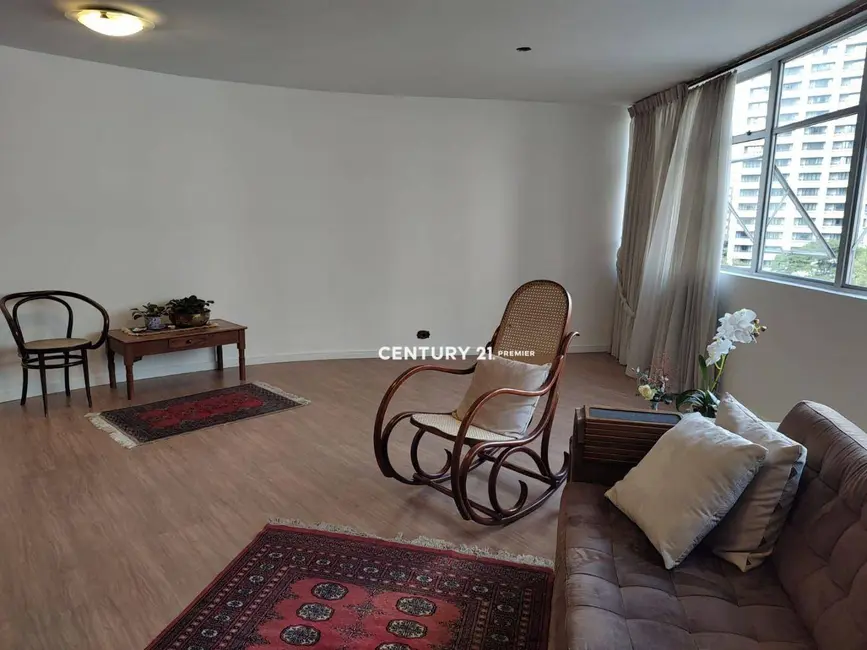 Foto 3 de Apartamento com 3 quartos à venda, 178m2 em Itaim Bibi, São Paulo - SP