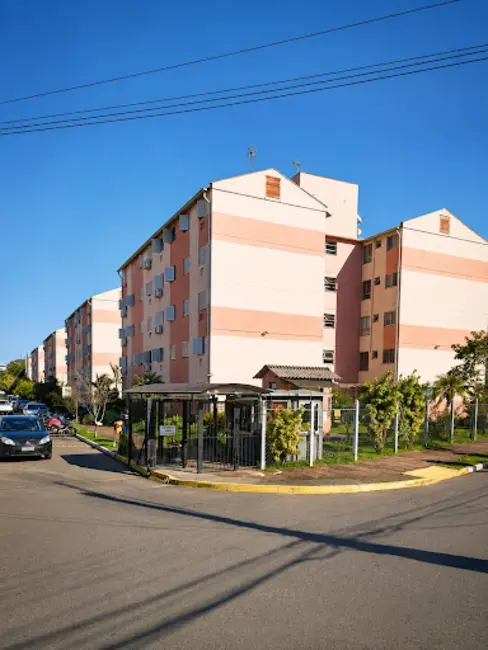 Foto 1 de Apartamento com 2 quartos à venda, 50m2 em Rubem Berta, Porto Alegre - RS