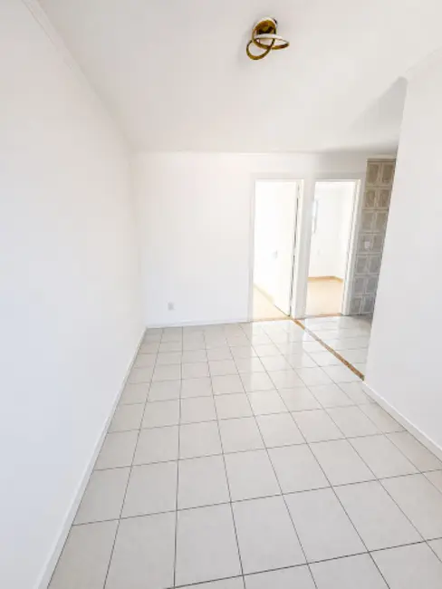 Foto 2 de Apartamento com 2 quartos à venda, 50m2 em Rubem Berta, Porto Alegre - RS
