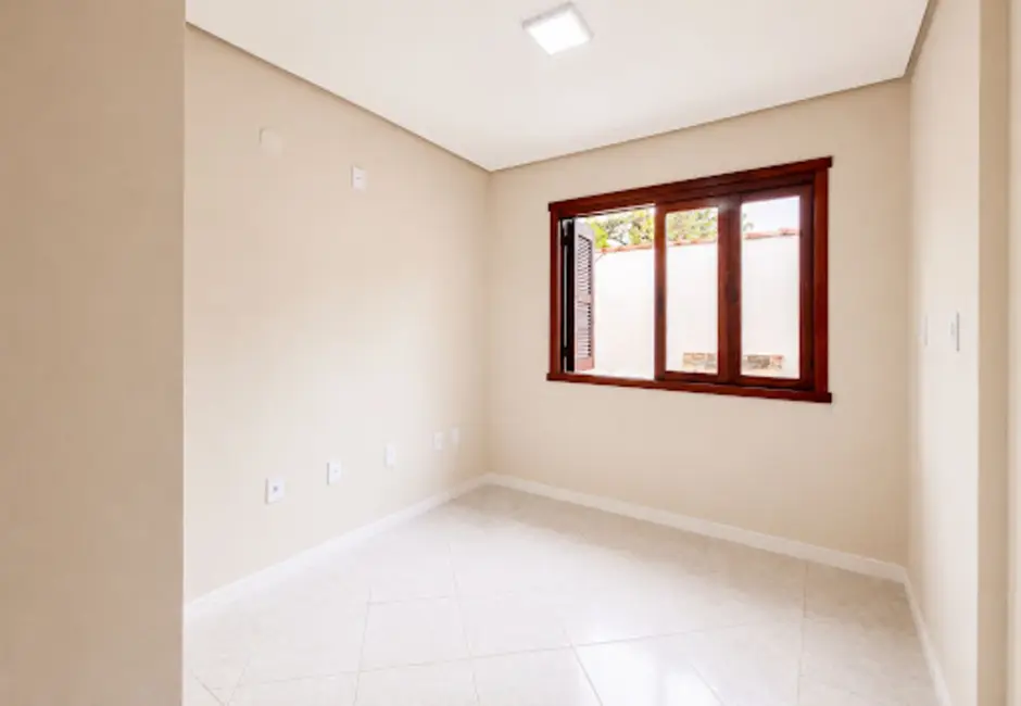 Casa com 3 quartos à venda, 200m2 em Parque da Matriz, Cachoeirinha - RS - imagem 7 Foto 7 de Casa com 3 quartos à venda, 200m2 em Parque da Matriz, Cachoeirinha - RS