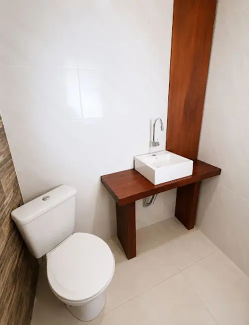 Casa com 3 quartos à venda, 200m2 em Parque da Matriz, Cachoeirinha - RS - imagem 6 Foto 6 de Casa com 3 quartos à venda, 200m2 em Parque da Matriz, Cachoeirinha - RS