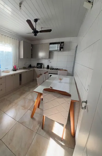 Foto 3 de Casa com 2 quartos à venda, 150m2 em Sarandi, Porto Alegre - RS