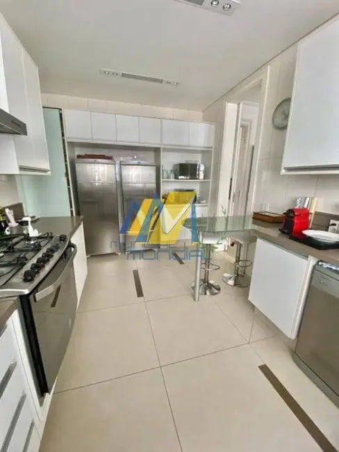 Casa com 5 quartos à venda, 1000m2 em Tamboré, Santana De Parnaiba - SP - imagem 9 Foto 9 de Casa com 5 quartos à venda, 1000m2 em Tamboré, Santana De Parnaiba - SP