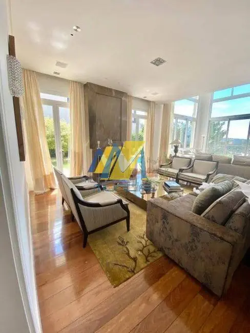 Casa com 5 quartos à venda, 1000m2 em Tamboré, Santana De Parnaiba - SP - imagem 7 Foto 7 de Casa com 5 quartos à venda, 1000m2 em Tamboré, Santana De Parnaiba - SP