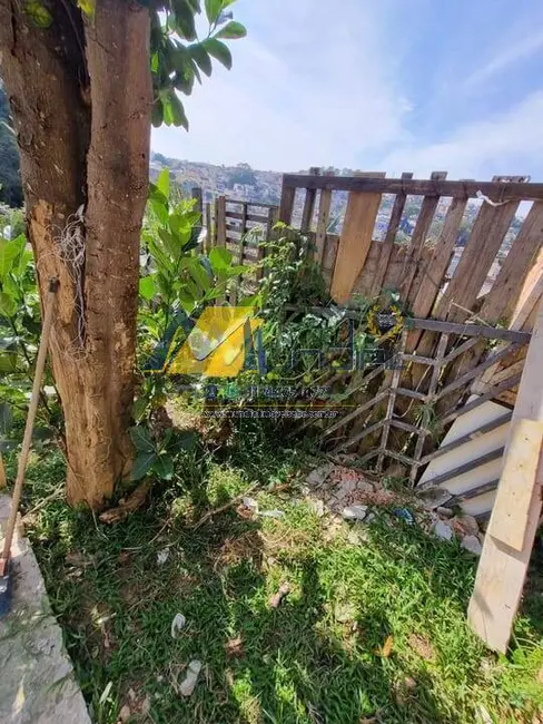 Foto 1 de Sobrado com 3 quartos à venda em Jardim Cerqueira Leite, Maua - SP