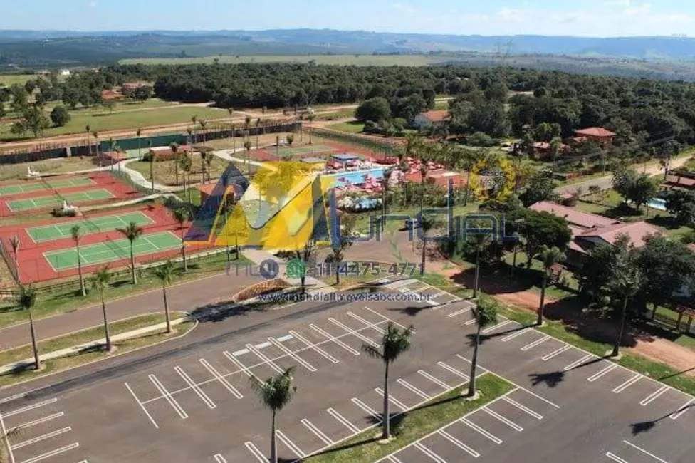 Foto 2 de Casa com 3 quartos à venda, 160m2 em Centro, Pardinho - SP