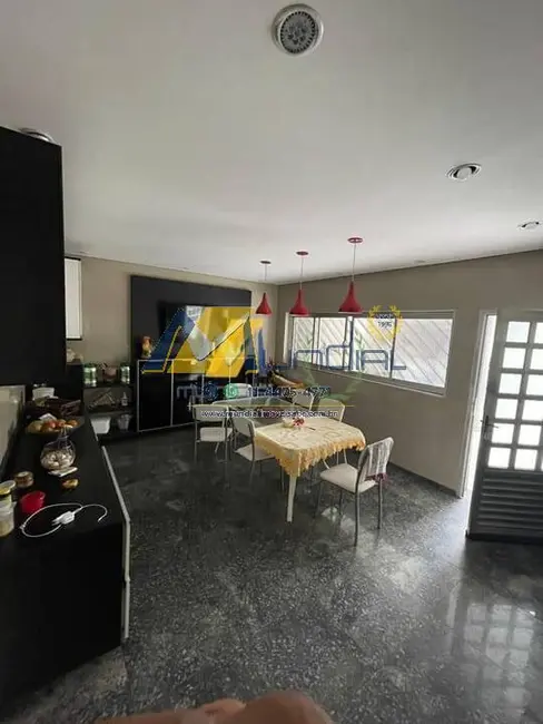 Casa com 4 quartos à venda, 300m2 em Vila Califórnia, São Paulo - SP - imagem 2 Foto 2 de Casa com 4 quartos à venda, 300m2 em Vila Califórnia, São Paulo - SP