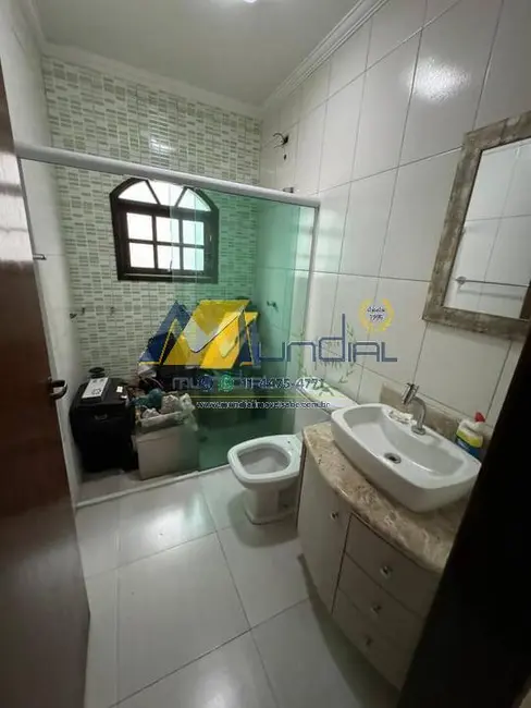 Casa com 4 quartos à venda, 264m2 em Vila Pires, Santo Andre - SP - imagem 5 Foto 5 de Casa com 4 quartos à venda, 264m2 em Vila Pires, Santo Andre - SP