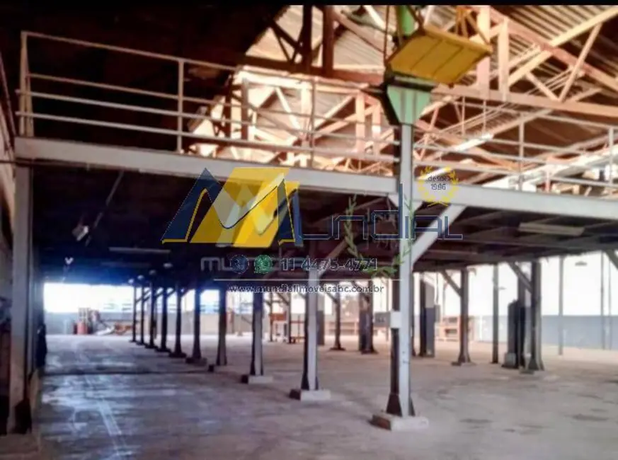Sala Comercial para alugar, 2100m2 em Centro, Atibaia - SP - imagem 2 Foto 2 de Sala Comercial para alugar, 2100m2 em Centro, Atibaia - SP